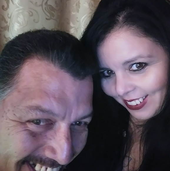 Meet your Posher, Adriana - Picture 1 of 1